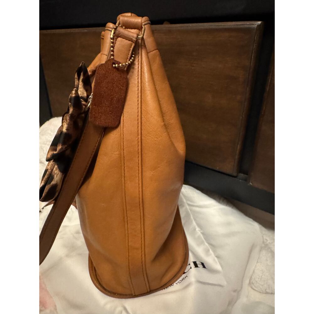 Excellent condition vintage coach British tan bucket bag - Picture 6 of 8